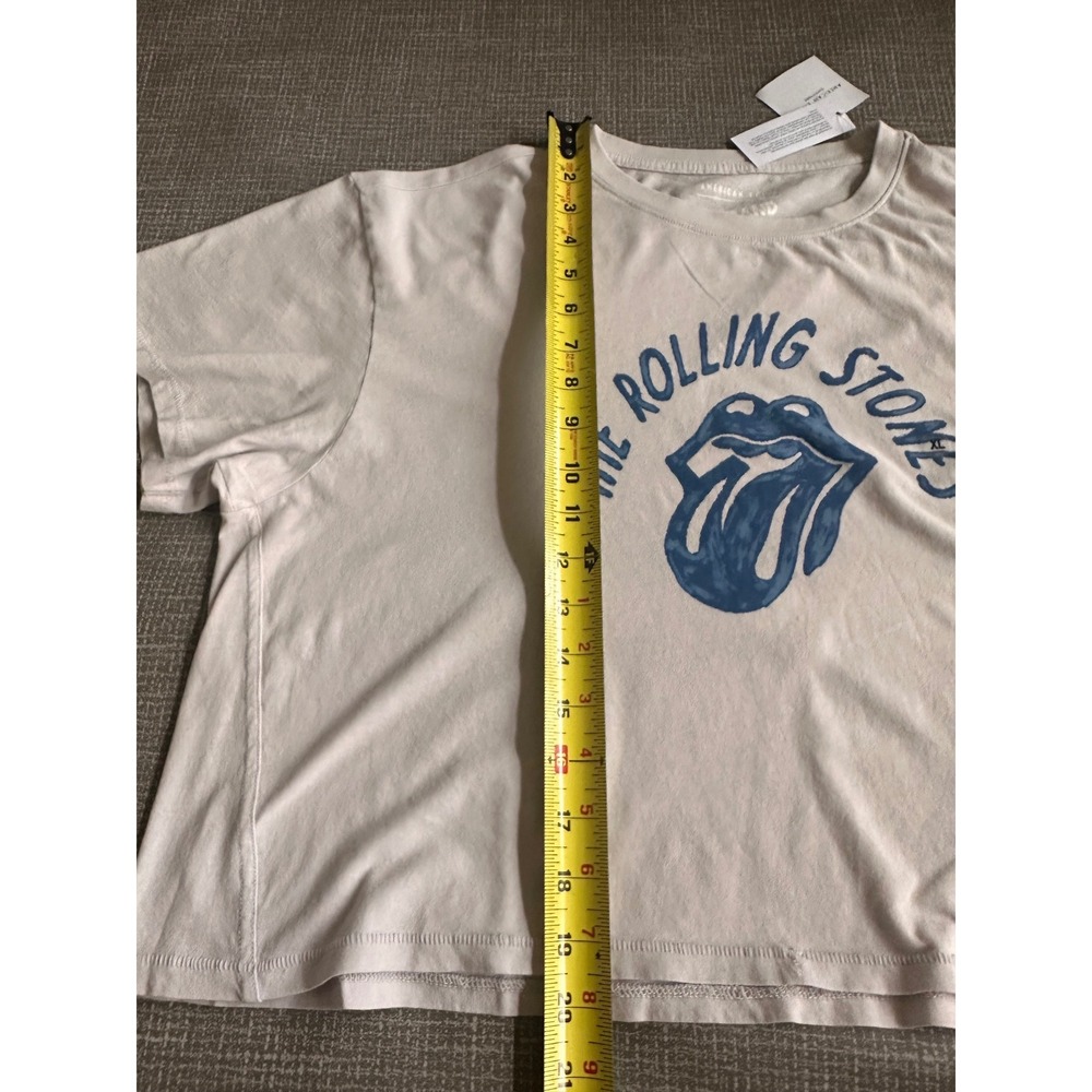 American Eagle The Rolling Stones Band Tee Beige Blue Graphic T-Shirt XL NWT - Picture 8 of 10